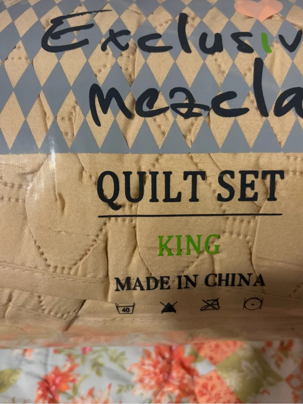 N/A quilt bedding